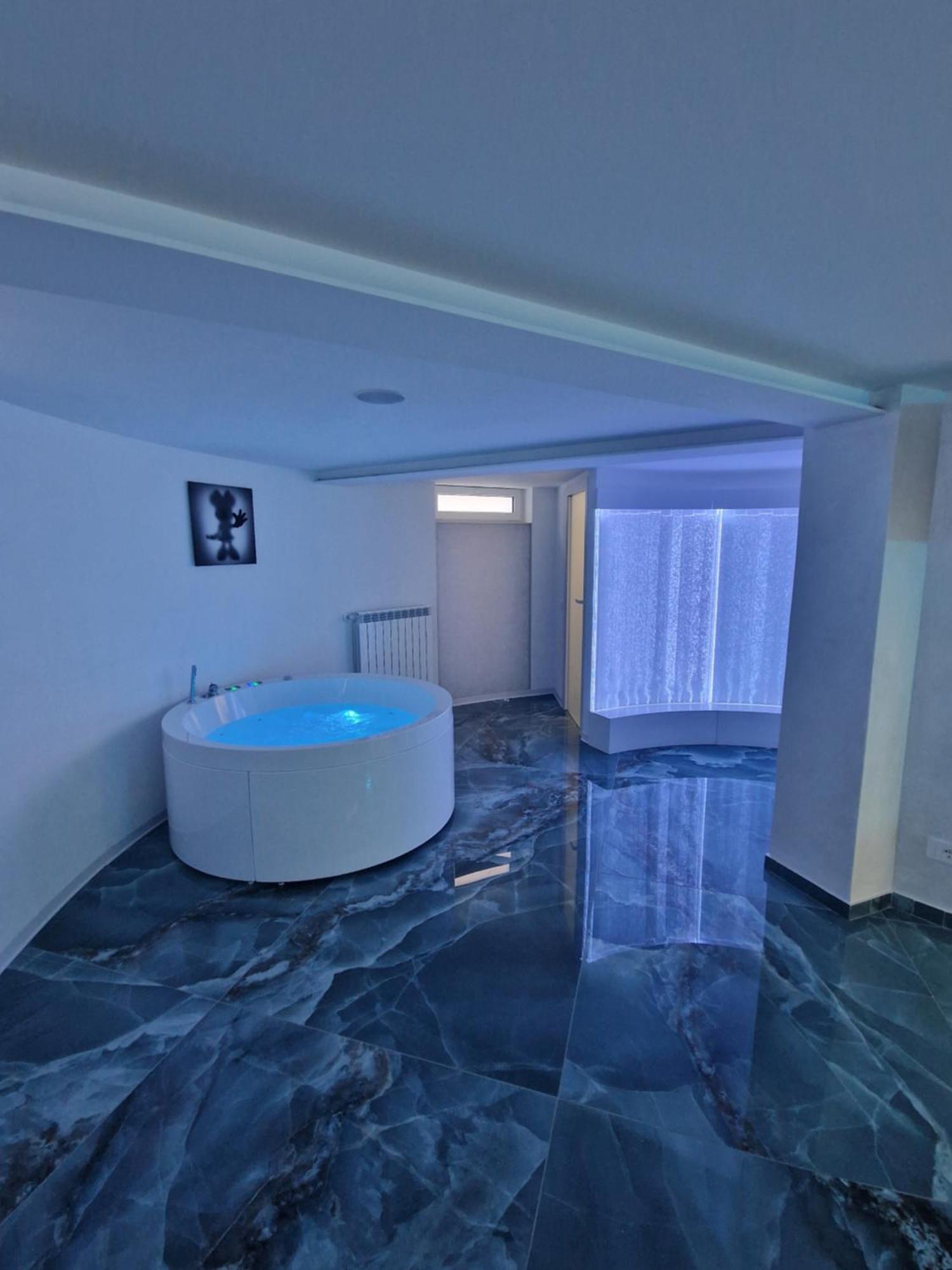 The Igloo Milano Villa Esterno foto