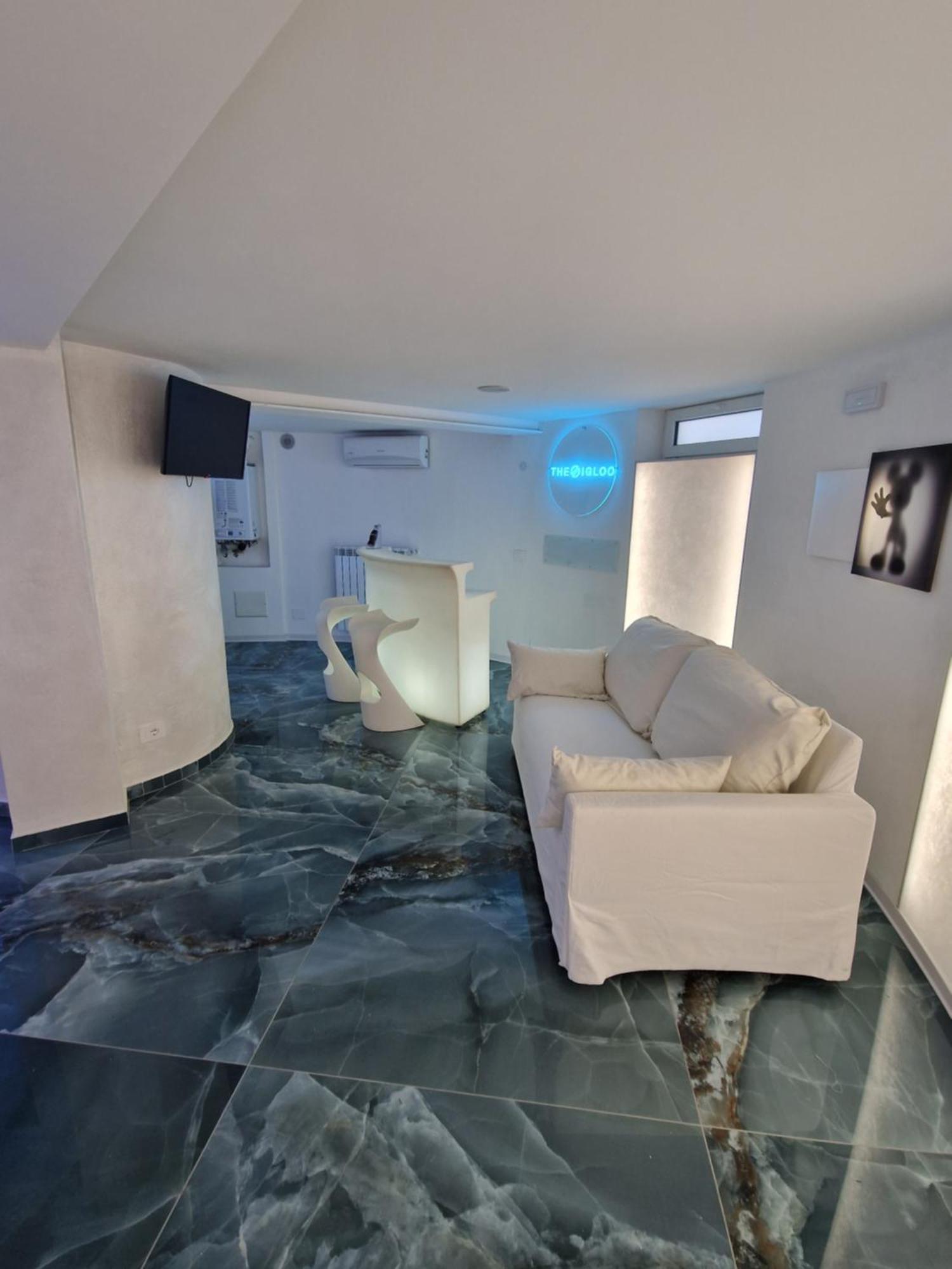 The Igloo Milano Villa Esterno foto